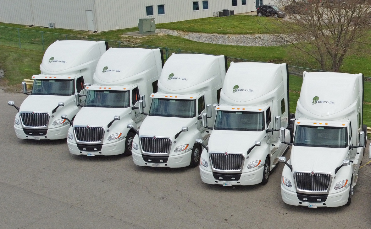 Batesville Garage with row of semis